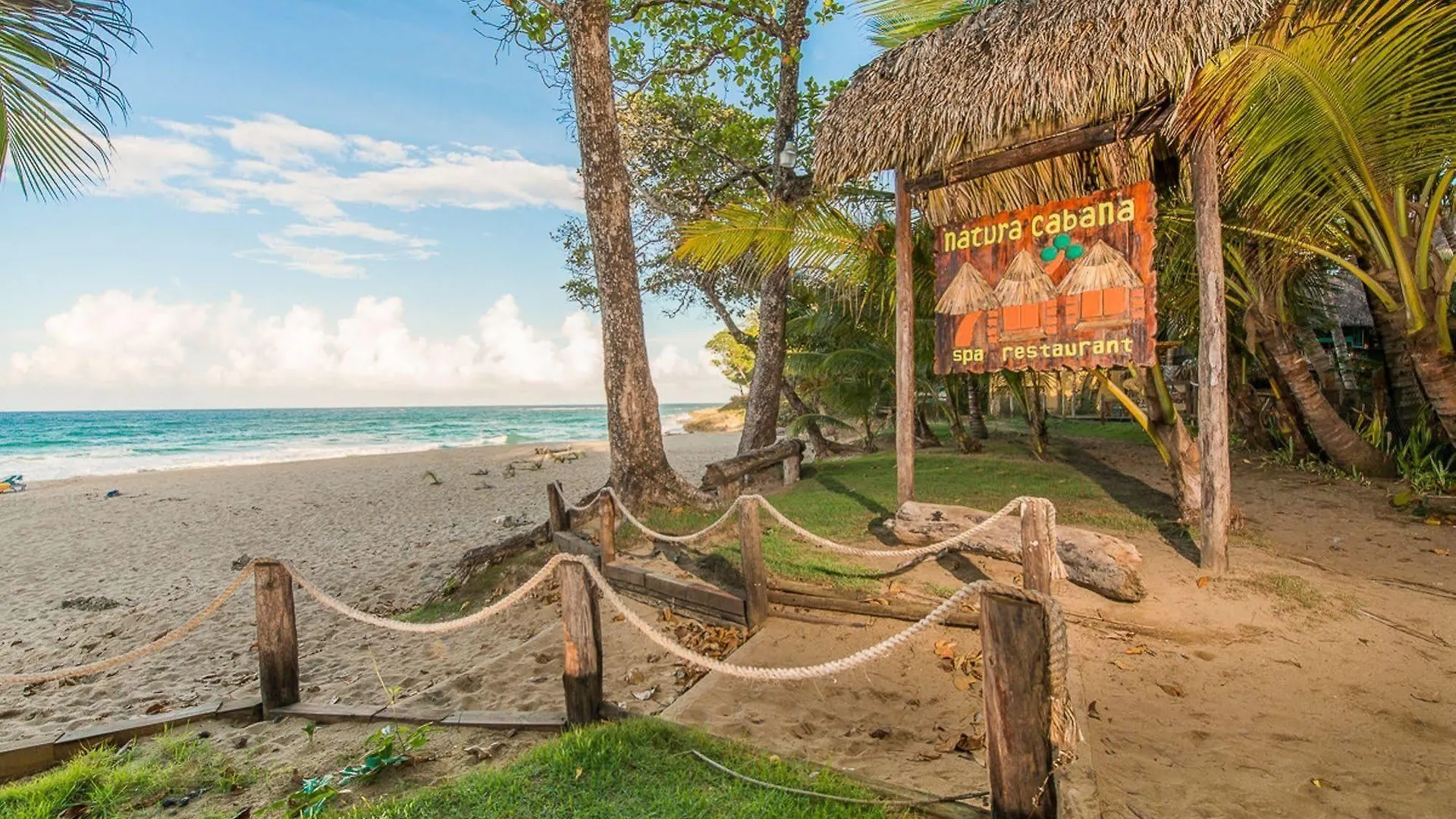 Natura Cabana Boutique Hotel & Spa By Mint Cabarete 3*,
